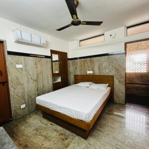 DOUBLE BED ROOM  (NON A/C)